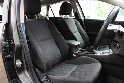 2009 Mazda Axela - Thumbnail