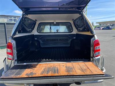 2015 Mitsubishi Triton - Thumbnail