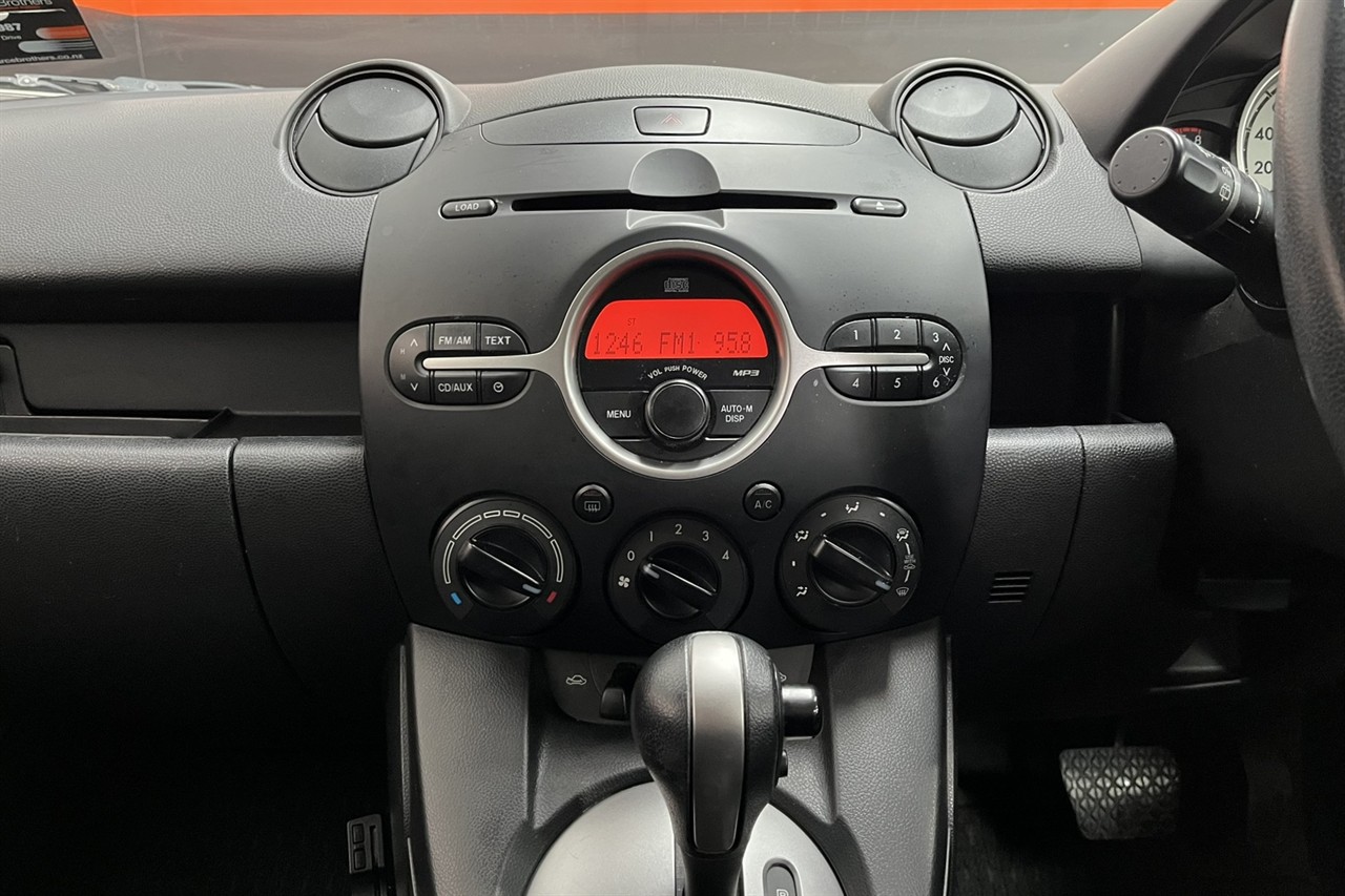 2009 Mazda Demio