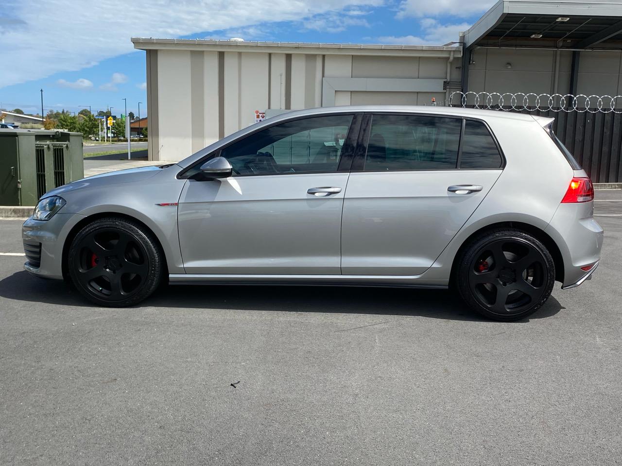 2016 Volkswagen Golf