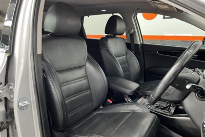 2018 Kia Sorento - Thumbnail