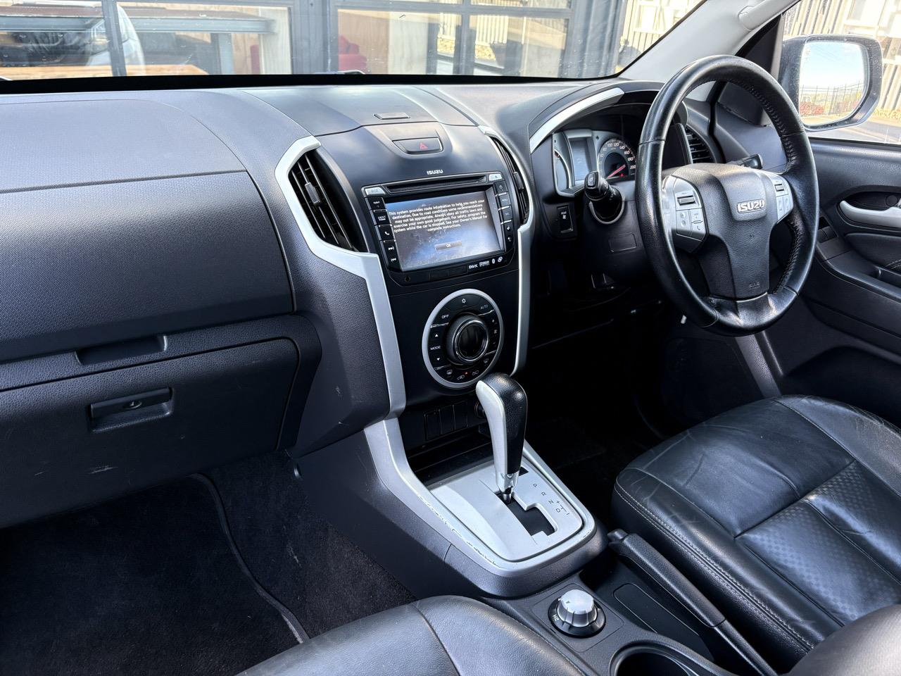2016 Isuzu Mu-X