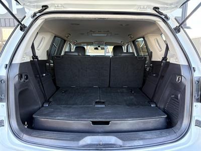 2016 Isuzu Mu-X - Thumbnail