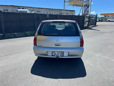 2009 Mitsubishi Lancer - Thumbnail