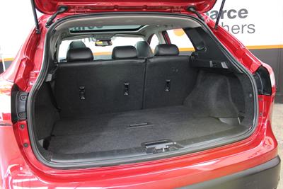 2016 Nissan Qashqai - Thumbnail