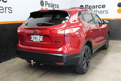2016 Nissan Qashqai - Thumbnail
