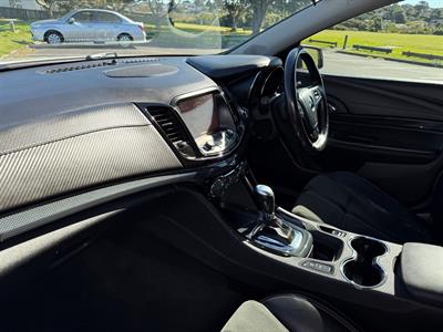 2016 Holden Commodore - Thumbnail