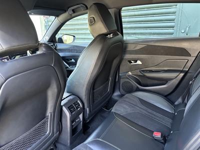 2023 Peugeot 308 - Thumbnail