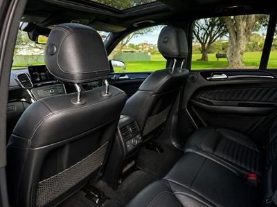 2017 Mercedes-Benz GLE 43 - Thumbnail
