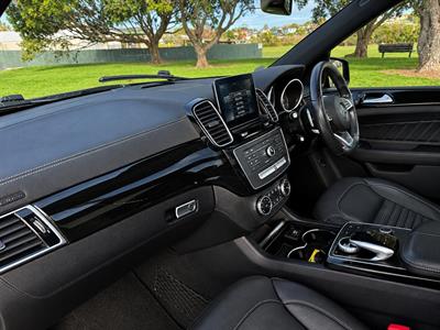 2017 Mercedes-Benz GLE 43 - Thumbnail