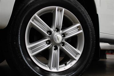 2017 Isuzu D-Max - Thumbnail