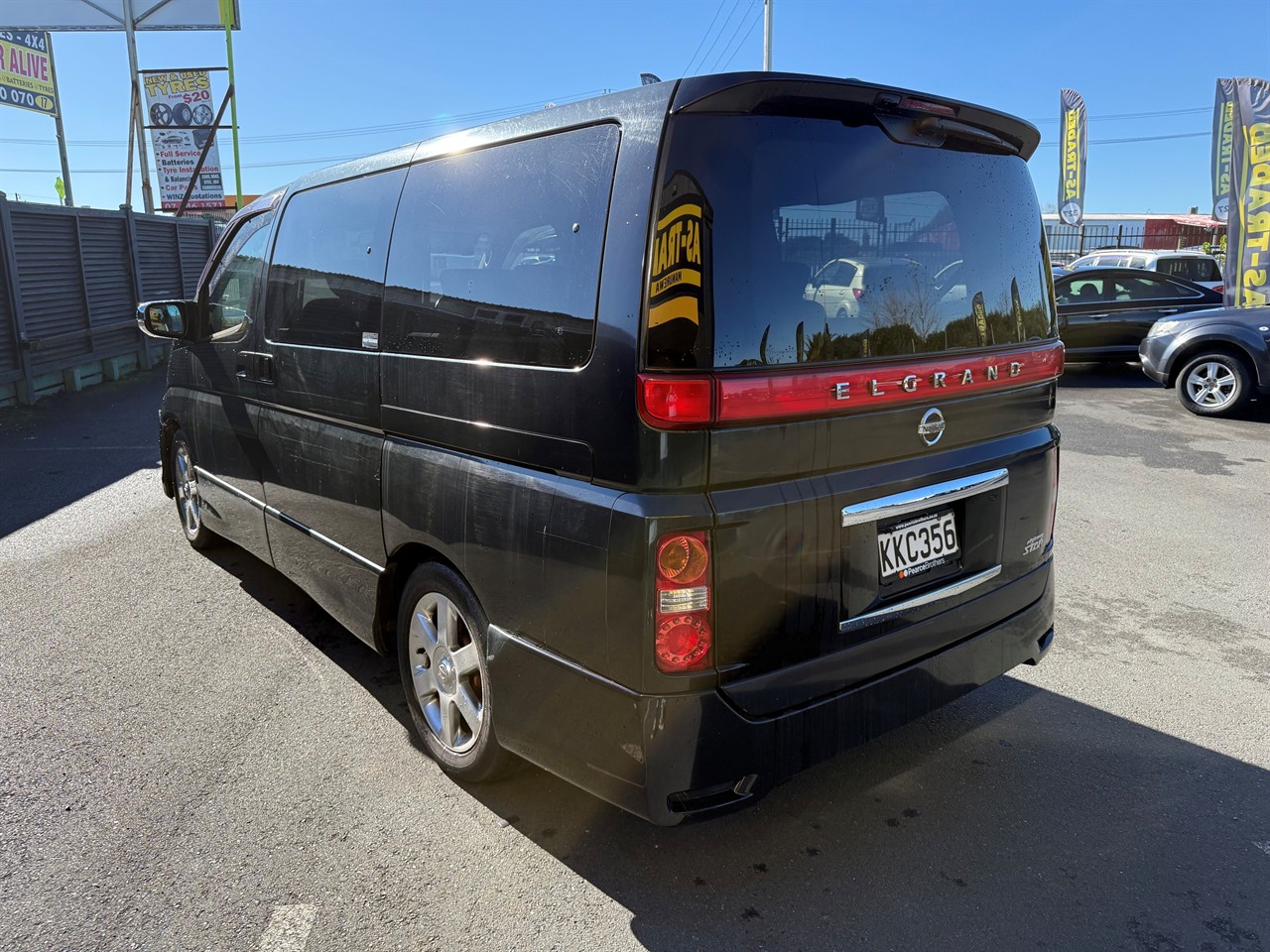2005 Nissan Elgrand
