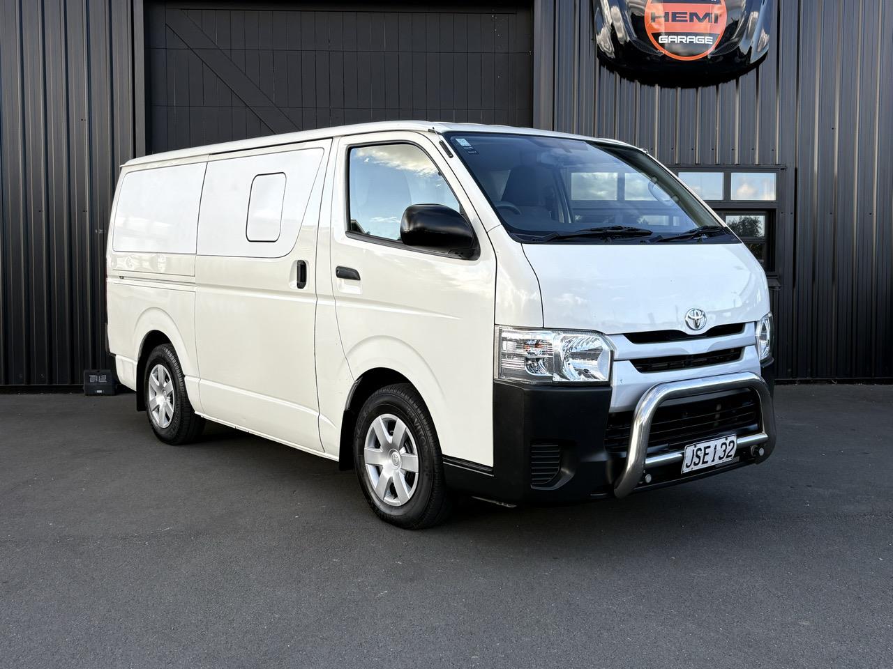 2016 Toyota Hiace