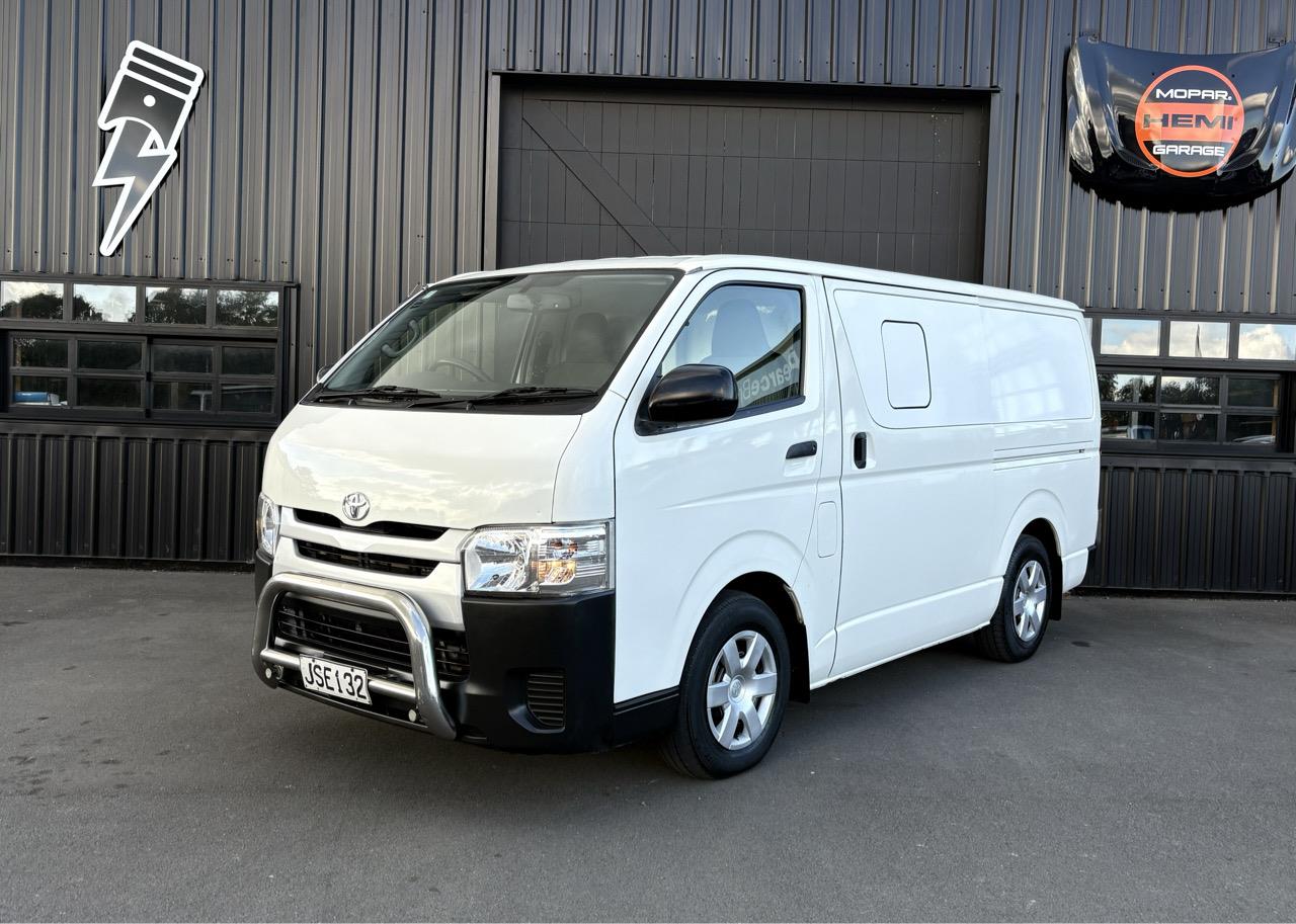 2016 Toyota Hiace