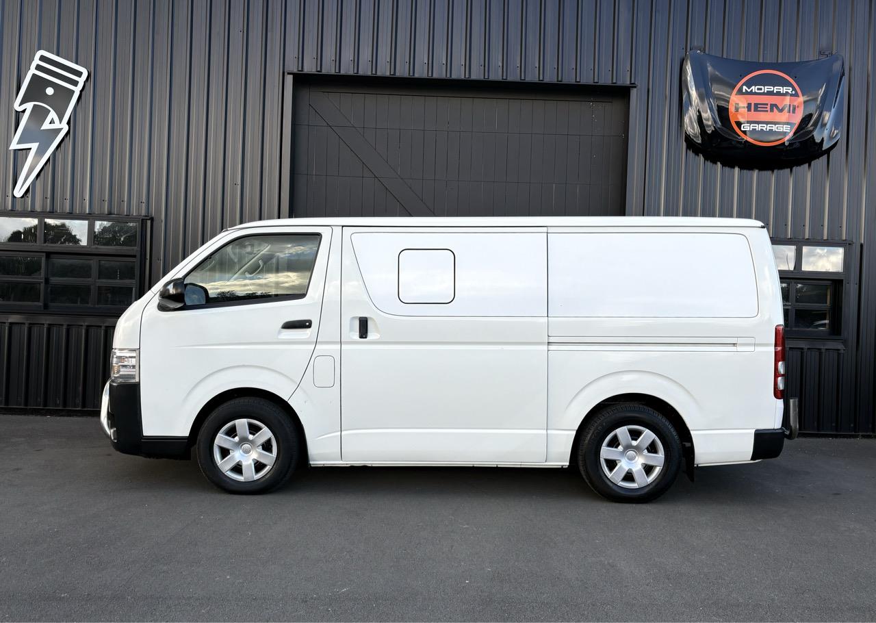 2016 Toyota Hiace