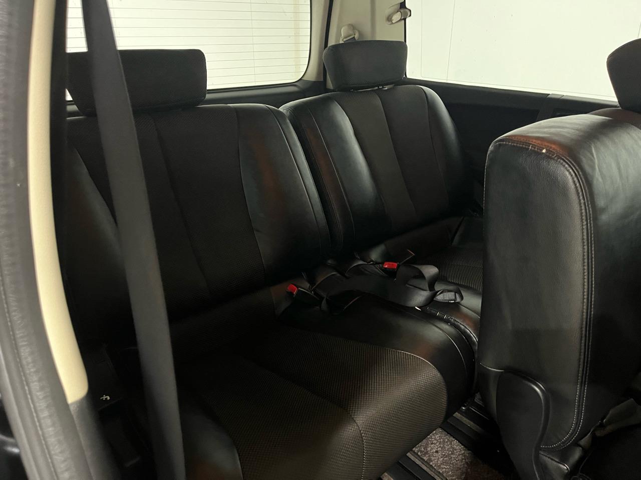 2005 Nissan Elgrand