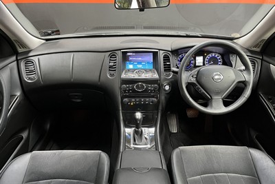 2011 Nissan Skyline - Thumbnail