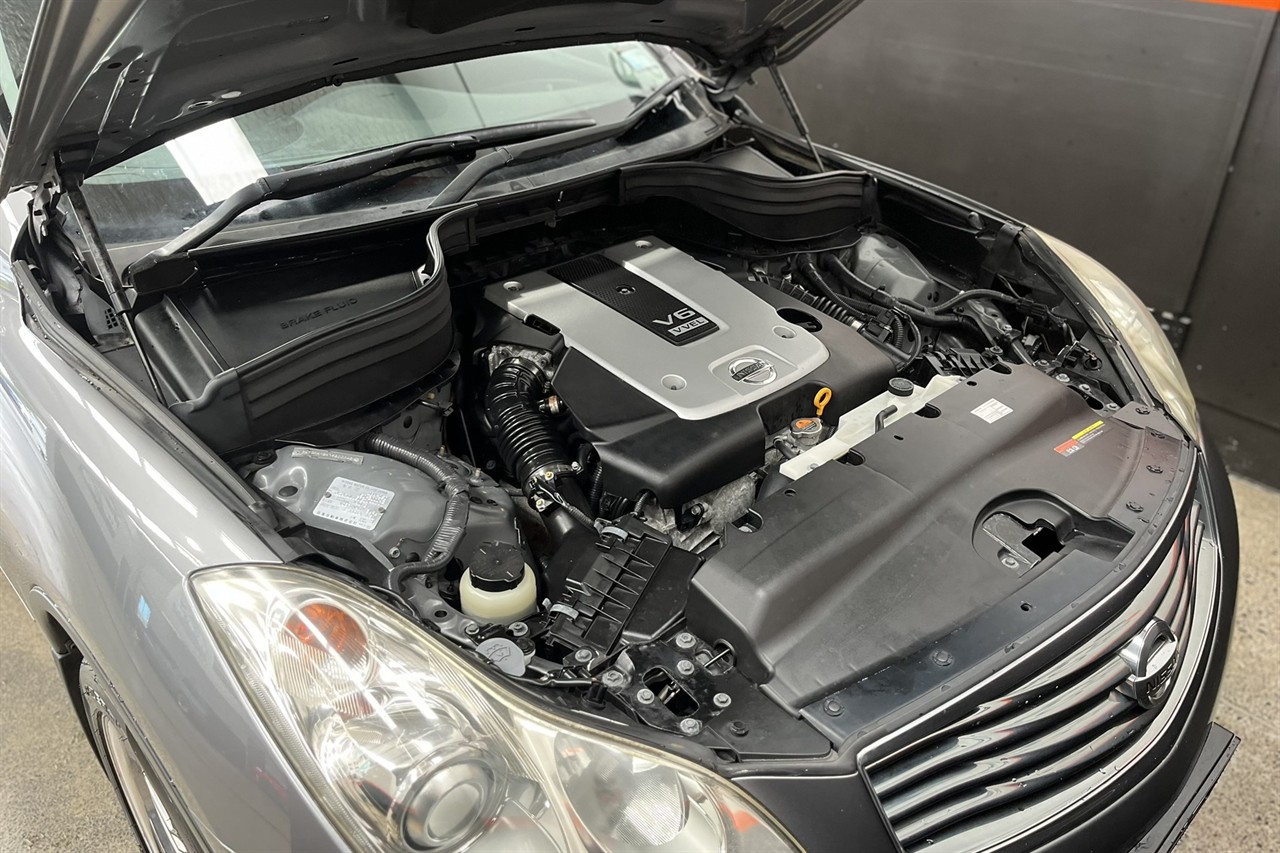 2011 Nissan Skyline