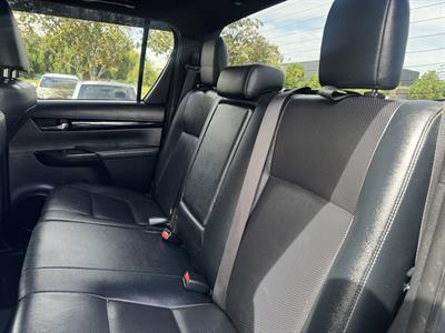 2018 Toyota Hilux - Thumbnail