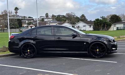 2017 Holden Commodore - Thumbnail