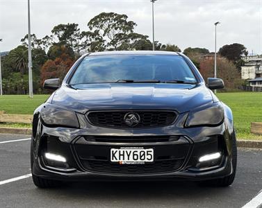 2017 Holden Commodore - Thumbnail