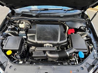 2017 Holden Commodore - Thumbnail