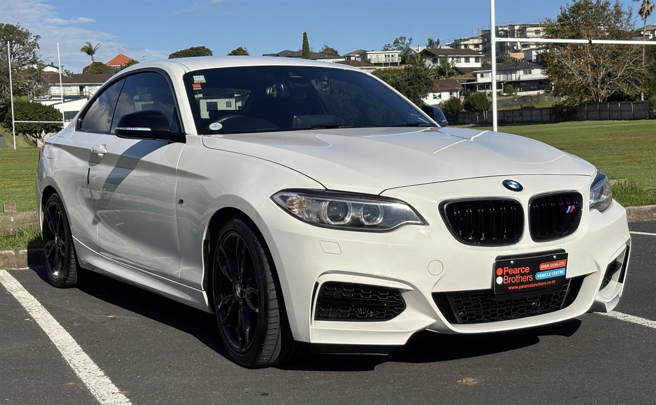 2015 BMW M235i