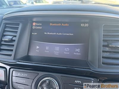 2019 Nissan Pathfinder - Thumbnail
