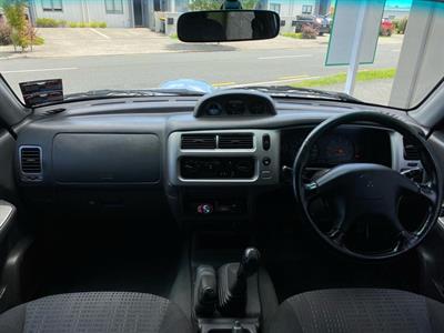 2006 Mitsubishi Triton - Thumbnail