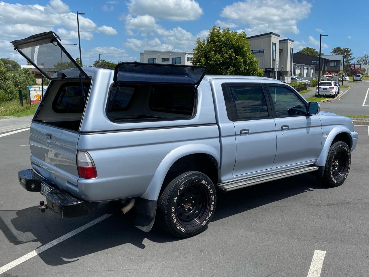 2006 Mitsubishi Triton
