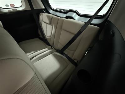 2007 Mazda PREMACY - Thumbnail