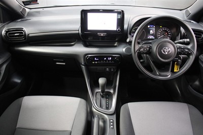 2026 Toyota YARIS - Thumbnail