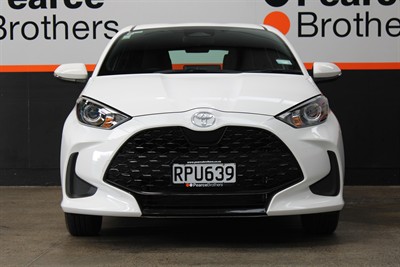 2026 Toyota YARIS - Thumbnail