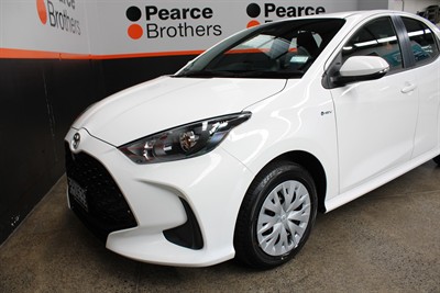 2026 Toyota YARIS - Thumbnail