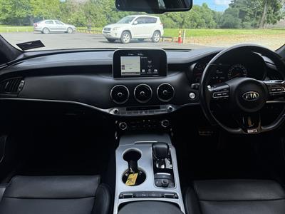 2019 Kia Stinger - Thumbnail