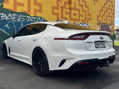 2019 Kia Stinger - Thumbnail