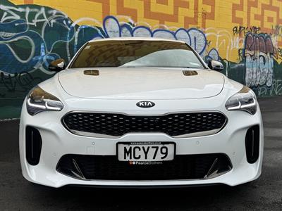 2019 Kia Stinger - Thumbnail