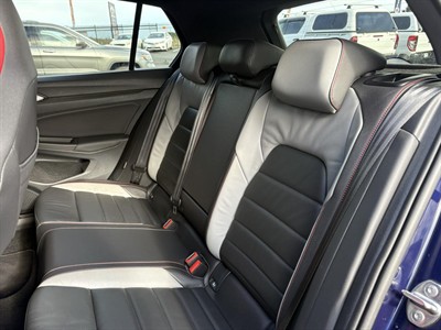 2021 Volkswagen GOLF - Thumbnail