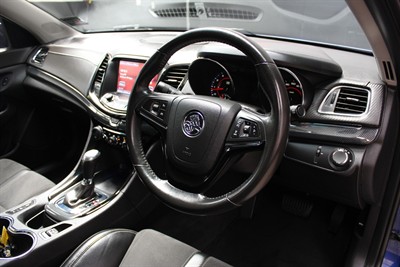 2017 Holden Commodore - Thumbnail