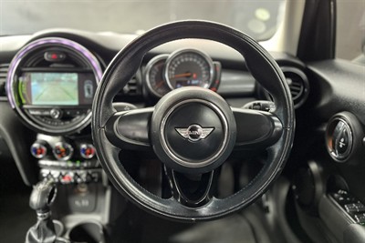 2016 Mini Cooper - Thumbnail
