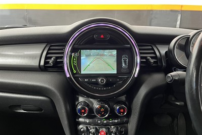 2016 Mini Cooper - Thumbnail