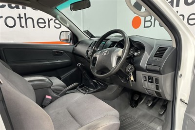 2013 Toyota Hilux - Thumbnail