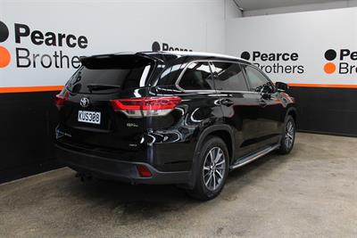 2017 Toyota HIGHLANDER - Thumbnail