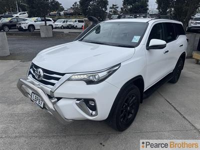 2017 Toyota Fortuner - Thumbnail