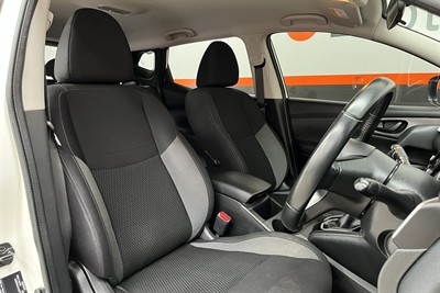 2020 Nissan Qashqai - Thumbnail