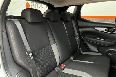 2020 Nissan Qashqai - Thumbnail