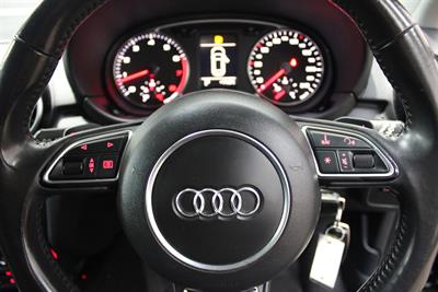 2012 Audi A1 - Thumbnail