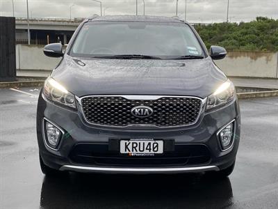 2017 Kia Sorento - Thumbnail
