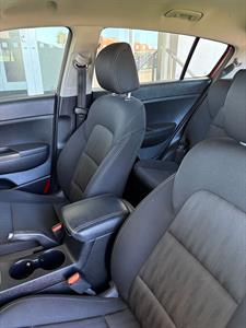 2017 Kia SPORTAGE - Thumbnail