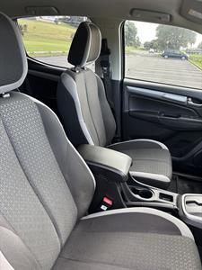 2019 Holden Colorado - Thumbnail